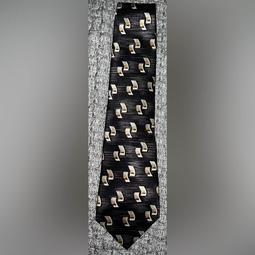Pierre Cardin Vintage Black Patterned Silk Tie
